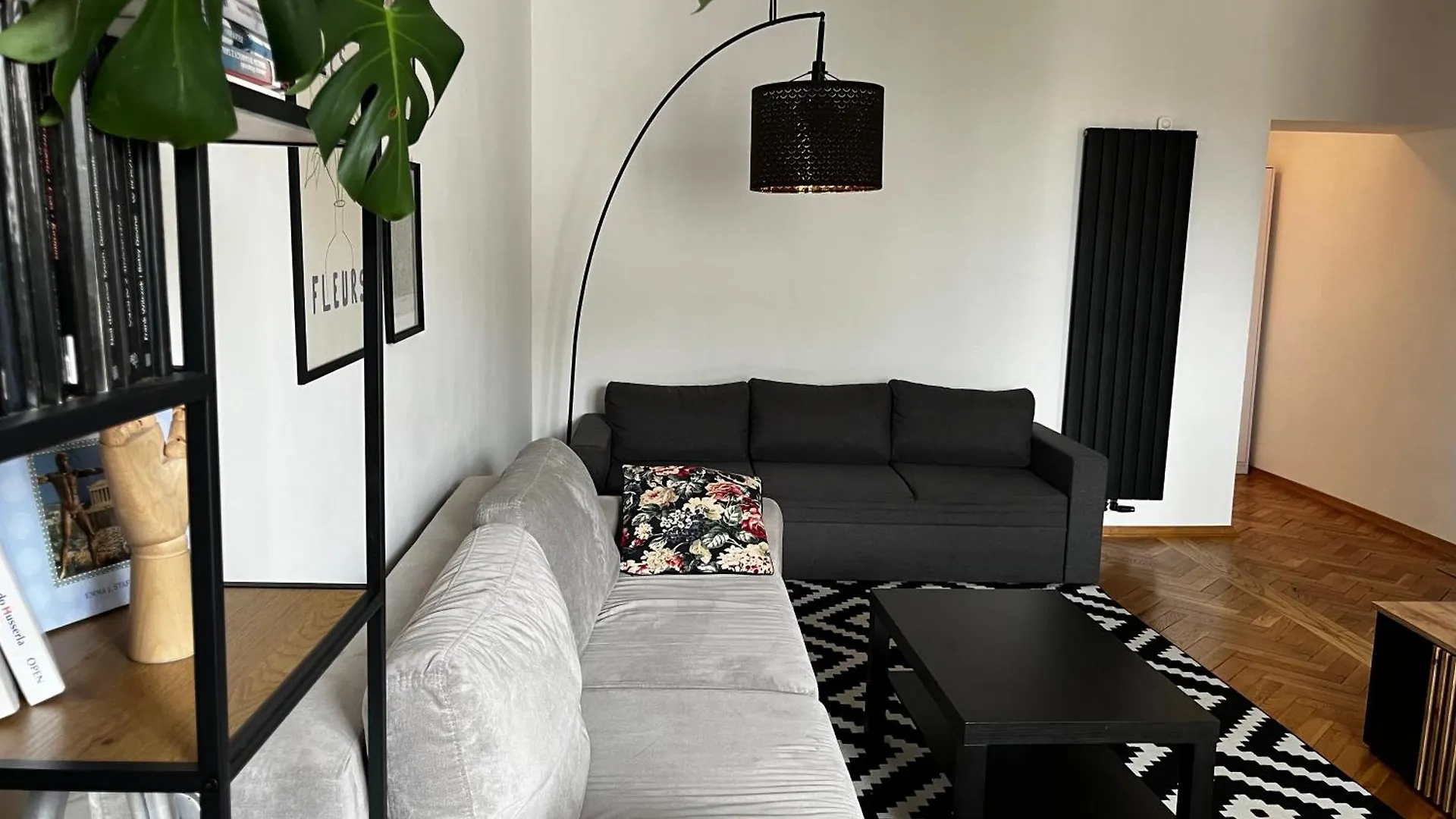Ohmyhome - Plac Pieciu Rogow - Centrum Warsaw 0*,  Poland