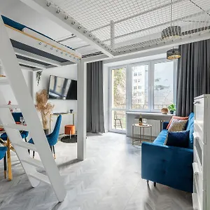 Apartment Luxury In The Center, Warsaw