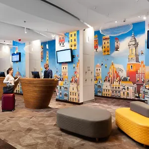 https://ibis-poznan-centrum.poznan-hotels.com